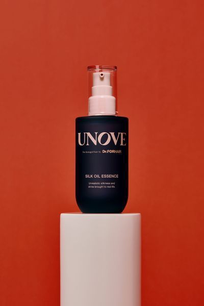 Поживна сироватка для волосся UNOVE Silk Oil Essence 70 мл UN01 фото