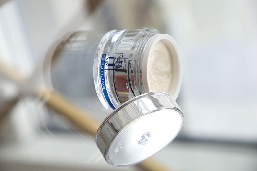 Антивіковий крем з волюфіліном та вітаміном U CUSKIN Vitamin U Cream 50мл CU34 фото