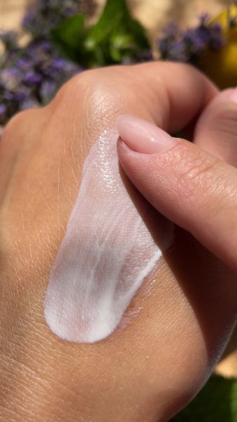 Зволожувальна сонцезахисна крем-сироватка з центелою Benton CICA Gel Sunscreen Serum SPF50+/ PA++++ 50 мл BNT01 фото