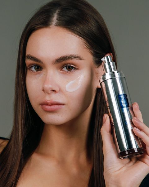 Ампульна антивікова емульсія з пептидами та волюфіліном CU SKIN Vitamin U Ampoule Emulsion 130 мл CU39 фото