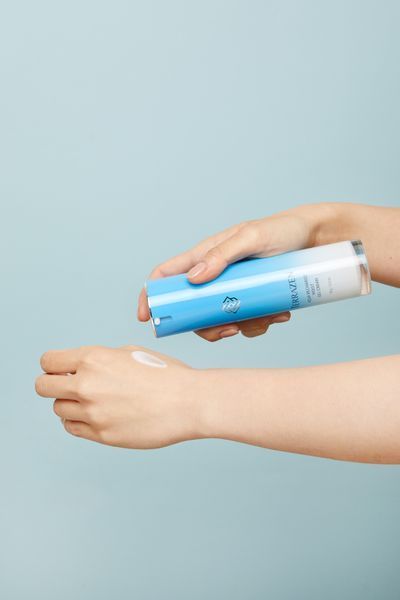 Інтенсивно зволожуючий крем-гель з гіалуроновим комплексом TERRAZEN AQUA RECHARGE MOIST GEL CREAM 60гр TER02 фото