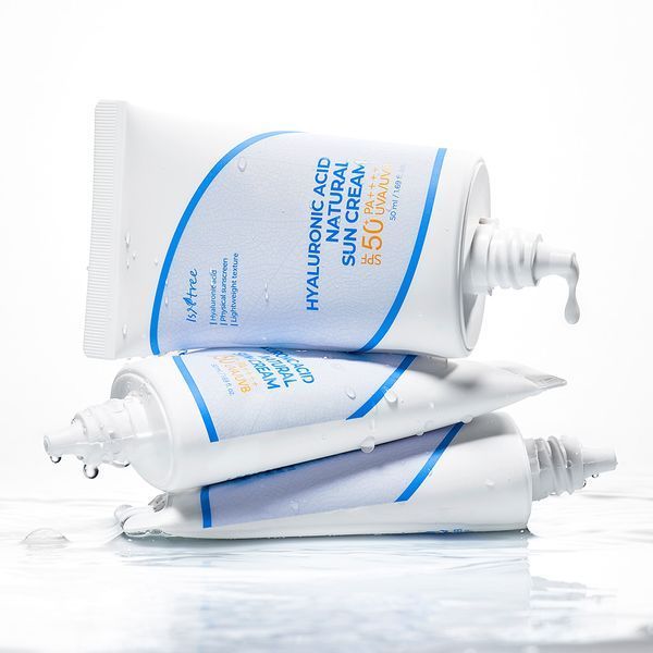 Мінеральний сонцезахисний крем для обличчя Isntree Hyaluronic Acid Natural Sun Cream SPF50+/PA++++ 50 мл ISN05 фото